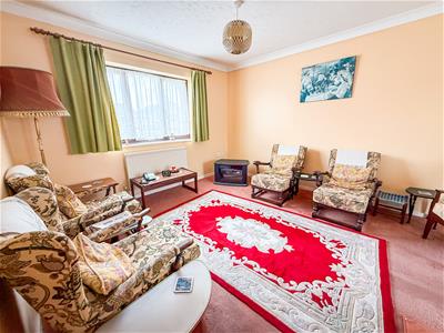 LOUNGE AREA VIEW